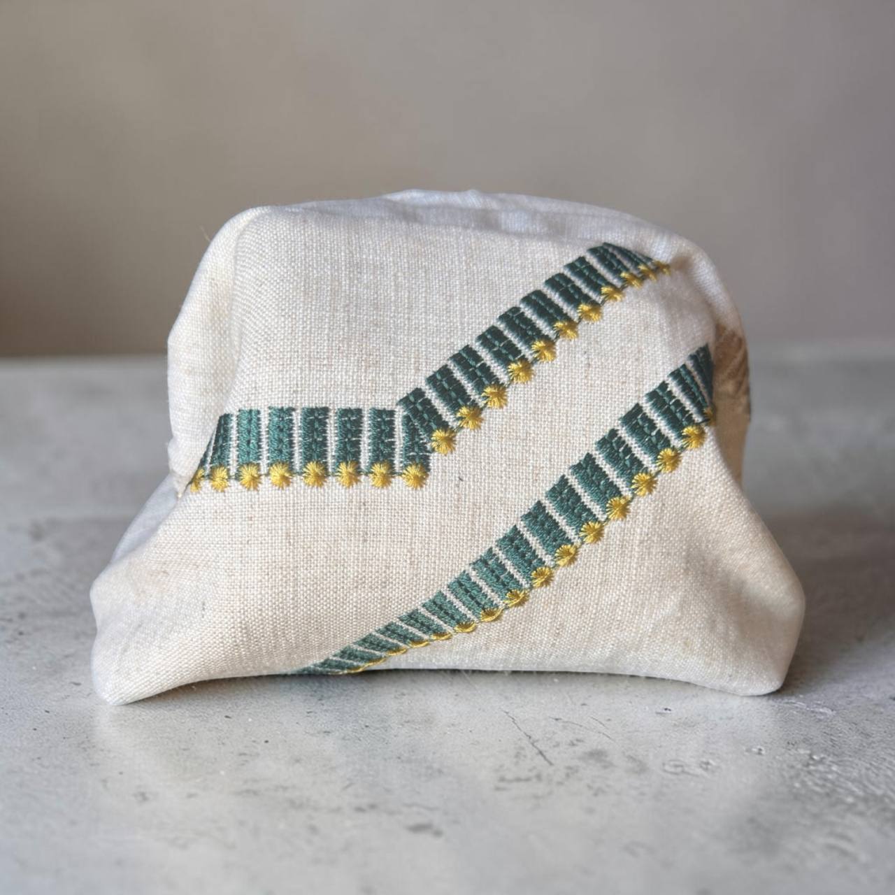 Clutch Vintage Jewel