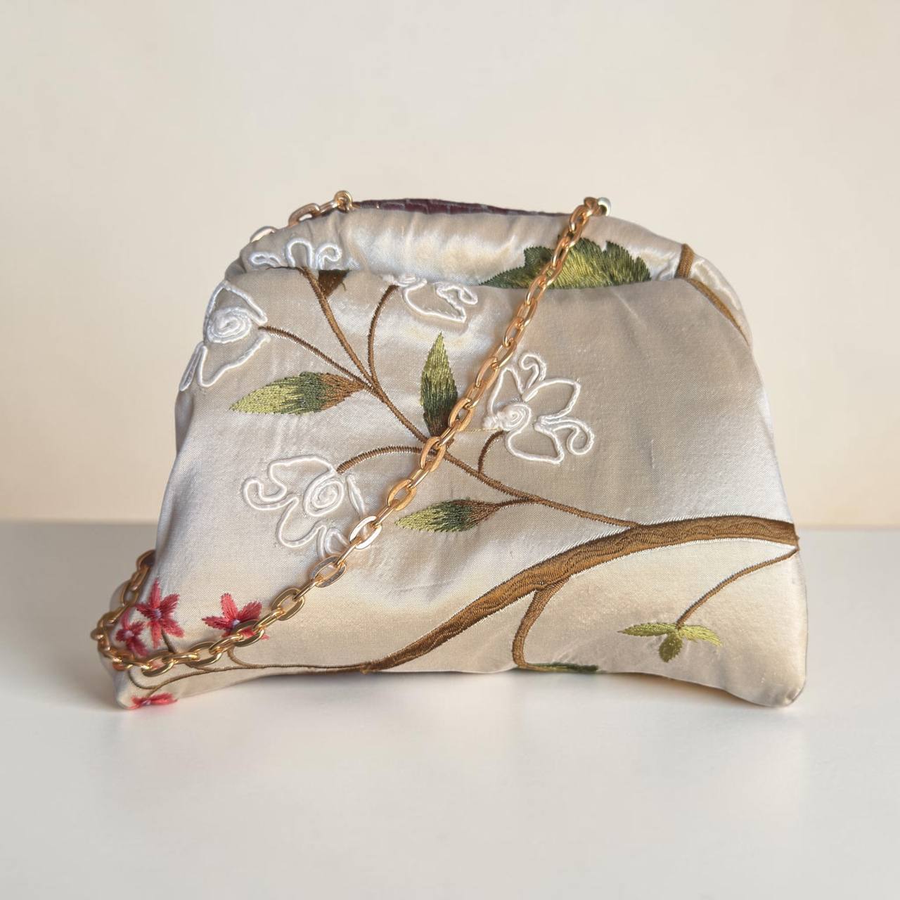 Clutch Vintage Jewel
