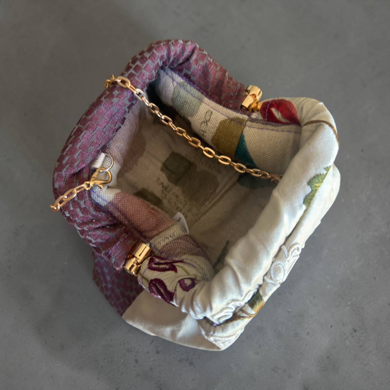 Clutch Vintage Jewel